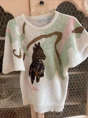 Vintage short sleeve White Knit Zebra Motif Sweater